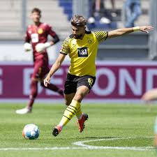 Bvb sign malen as sancho replacement borussia dortmund have completed the signing of netherlands forward donyell malen from psv eindhoven. Nachste Verletzung Beim Bvb Doch Ein Talent Sammelt Punkte Bvb 09