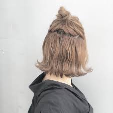 The Latest Japanese Hair Trend Goes Against Conventions And Is So Effortless Anyone Can Pull It Off Daily In 2020 Japanese Hairstyle Japanese Hair Color Asian Hair