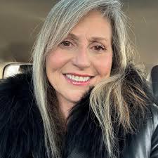 Mickey faultline cake, first attempt at a fault line really happy with the  result