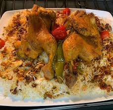 chef aseel on instagram كبسة رز بالدجاج المحمر فخمه ولذيذه من حساب الجميله keywee t اغلى الماء مع حبات بهار هيل قر food arabic food recipes