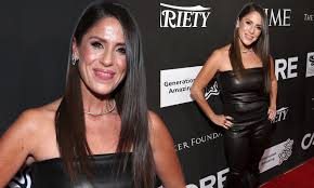 And measured 21½ inches long. Soleil Moon Frye Steps Out To Sean Penn S La Charity Gala As Nbc Picks Up Punky Brewster Reboot Daily Mail Online