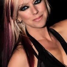 Christine Lavigne's Instagram, Twitter & Facebook