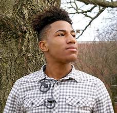 Deon Robinson's Instagram, Twitter & Facebook