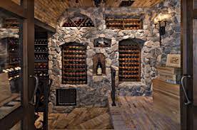 Recherchez parmi des cave à vin photos et des images libres de droits sur istock. Photos Et Idees Deco De Caves A Vin Avec Un Sol En Brique Avril 2021 Houzz Fr