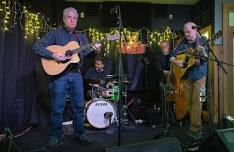 The Poor Ellen Smith Band @Hank Dietle's Tavern