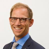 1200+ "Öris" profiles