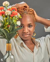 STUDIO PHOTOSHOOT GEAR USED: Canon 700D Lens : 50mm STM ISO 100 Aperture  5.6 Speed 125-160 2light setup and reflector Tt600 power @1/4 Tt600 power  @1/8 White balance: 5000k EDITED IN: Camera