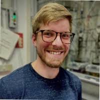 Scott Schriefer's Instagram, Twitter & Facebook