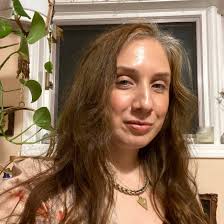 Dear Annie: I recently dined out with three friends. The restaurant was  very busy, and we waited for nearly two hours for our food. We were  drinking and enjoying a band, so