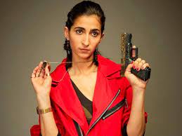 La casa de papel dizisnde profesör karakterini canlandırmaktadır. Alba Flores The Best Actress Of La Casa De Papel For Nairobi At The Platinum Awards World Today News