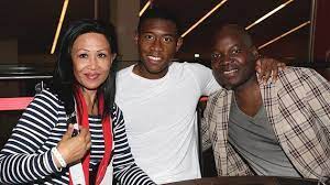 Auch real und barca haben interessealaba zögert bislang noch mit. David Alaba Zieht Es Nach Salzburg Sn At