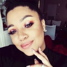 Aimee Milton's Instagram, Twitter & Facebook