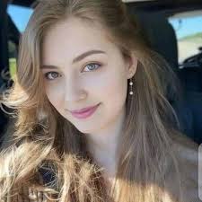 👤 (1) Sent you a request Visited your profile https://shorturl.at/PdkL8