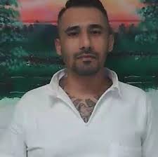 Talking to some members this morning abt "Real" so, here's Women who Wrench  n Ride that Inspire Me💙💙💙...from London to the Hills of Ky...All  ages...n sizes... Keepin' it Real... No Stiletto... No