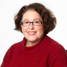 Lisa Roehm's Instagram, Twitter & Facebook