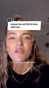 Ellen Gillen's Instagram, Twitter & Facebook