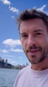 Meet Jonathan Bailey at Wicked Premiere in London