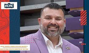 Dustin Barrow's Instagram, Twitter & Facebook