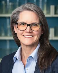 Karen Lackey's Instagram, Twitter & Facebook