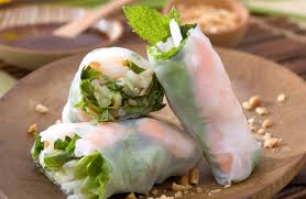 A light and refreshing snack or meal, these spring rolls with a spicy peanut sauce are super delicious and easy to make! Fresh Shrimp Spring Rolls Recipe Mezzetta