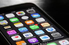Feb 20, 2020 · apps; Free Movie Apps For Your Iphone And Ipad Zeetale