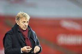 Kontrowersyjne jest to, że razem z sokołem ostróda rozegrali mecz mniej i między sobą mają spotkanie zaległe. Boniek Mocno Zalamany Smiercia Diego Maradony Wyjatkowe Slowa Prezesa Pzpn Super Express