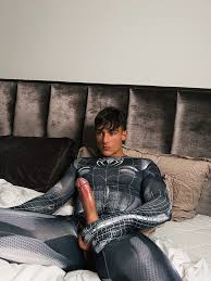 just about porn on X: RT @levysecrets: RT, if you need some spider man dick  in your life ! 😈 t.colrqPsRqOxP  X
