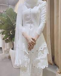 Paling penting baju tak jarang dan selesa. 210 Best Baju Nikah Putih Ideas In 2021 Wedding Dresses Nikah Nikah Dress