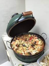 Paella Op De Big Green Egg Bbq Recepten Bbq Hapjes Paella