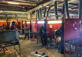 Learn about salaries, benefits, salary satisfaction and where you could earn the most. Tstc Welding Program Meets Industry Need Tstc