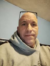 Hi out there. I'm from the Redford area and looking for someone within 30  minutes from me. I'm funny laid back and enjoy a wide variety of things  from boating to playing