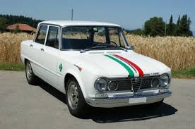 Automobile classics shows short clips of cars taken at international automobile shows. Oldtimer Vetter Seit Uber Zwanzig Jahren Restaurieren Wir Mit Grosser Leidenschaft Fahrzeuge Der Marke Alfa Romeo In Dieser Zeit Haben Wir Uns Intensiv Mit Den Modellen Der Baureihen Giulietta Und Giulia