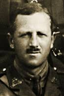 C. G. Paramore : London Remembers, Aiming to capture all memorials in London