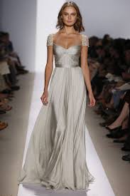 Wedding Magazine The Daily Dress January 2014 Edit Reem Acra Wedding Dress Designer Wedding Gowns Bridesmaid Dresses