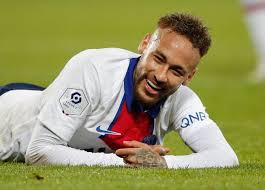 Neymar, brazilian football (soccer) player who was one of the most prolific scorers in his country's storied football history, helping brazil win its first men's soccer olympic gold medal in 2016. Mit Neymar Auf Der Achterbahn Um Ihn Ranken Sich Die Skandale