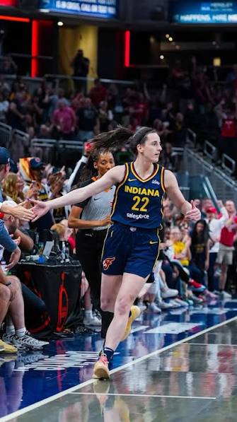 one word to describe Caitlin Clark’s performance yesterday against the Liberty ⬇️