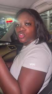 This why I don't get drunk with my sistas 😂😂😂 because me off liquor...