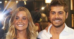 We did not find results for: Kelly Bailey E Lourenco Ortigao Recusam Fazer Par Romantico Na Nova Telenovela Da Tvi