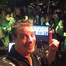 Richard Doud's Instagram, Twitter & Facebook