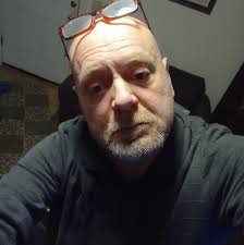 Are there game stores in Salem where people meet to play Magic, D&D, etc.?