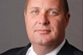 David Lenigas leaves the gushing to someone else