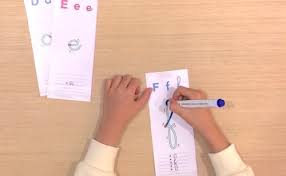 Vous pourrez télécharger une fiche de révision gratuite, et tester vos . Le Trace Des Lettres Cursives Minuscules Fiches Murales Et Individuelles