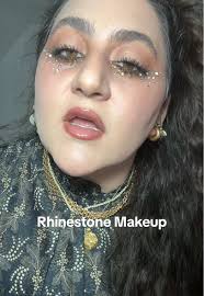 Vicky Vick (@vickyvickall)