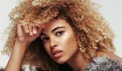 В финале резидент comedy club выбирал между дарьей кананухой и галиной ржаксенской. Holostyak 2020 Kogo Vybral Anton Krivorotov Smotret Onlajn Besplatno Kino24 Online