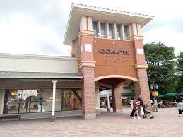 Busiest days at gotemba premium outlets monday, tuesday and thursday how to get to gotemba premium outlets 92.86% of people prefer to travel by car while visiting gotemba premium outlets Gotemba Premium Outlets Gotemba Destimap Destinations On Map
