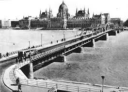 * regisztrációmmal elfogadom a mediaworks hungary zrt. Budapest Elfeledett Legendas Hidja Hallottal Mar A Kossuth Hidrol