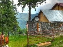 It is composed of eight villages: Pensiuni Toplita Jud Hunedoara Pensiuni In Natura