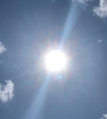 A lab has advised the fda to recall 40 batches of sunscreen. Check Your Beach Bags Y All There S A Sunscreen Recall Kplx Fm