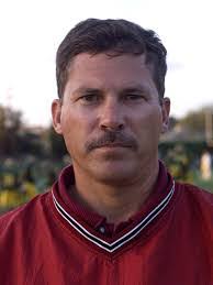 Jesse Kellogg's Instagram, Twitter & Facebook