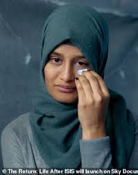 Shamima begum, one of three british schoolgirls who ran away to syria to marry islamic state militants, said she joined the terror group because she did not feel loved by her mother and begged. Freedomroo Shamima Begum Claims She Fled Uk To Join Isis In Syria As She Didn T Want To Be Left Behind Australiannewsreview